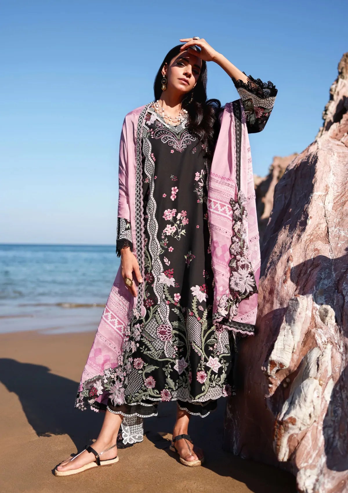 Saira Shakira Breeze Luxury Lawn'26 D-1B