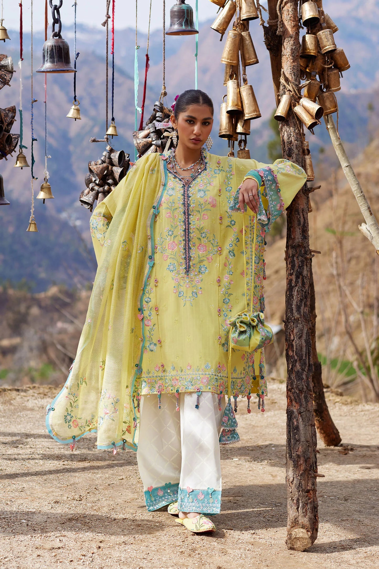 RUÌMĚI 瑞美 (ZL26-01 A)