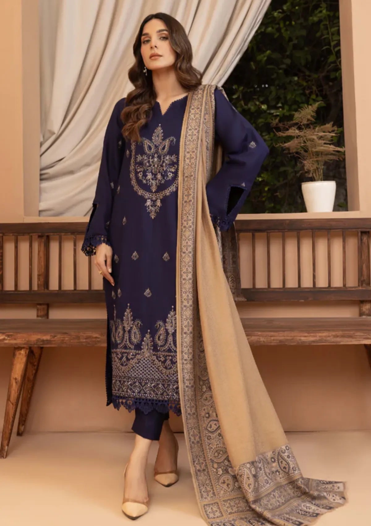 Humdum Carvan Wool'25 D-03