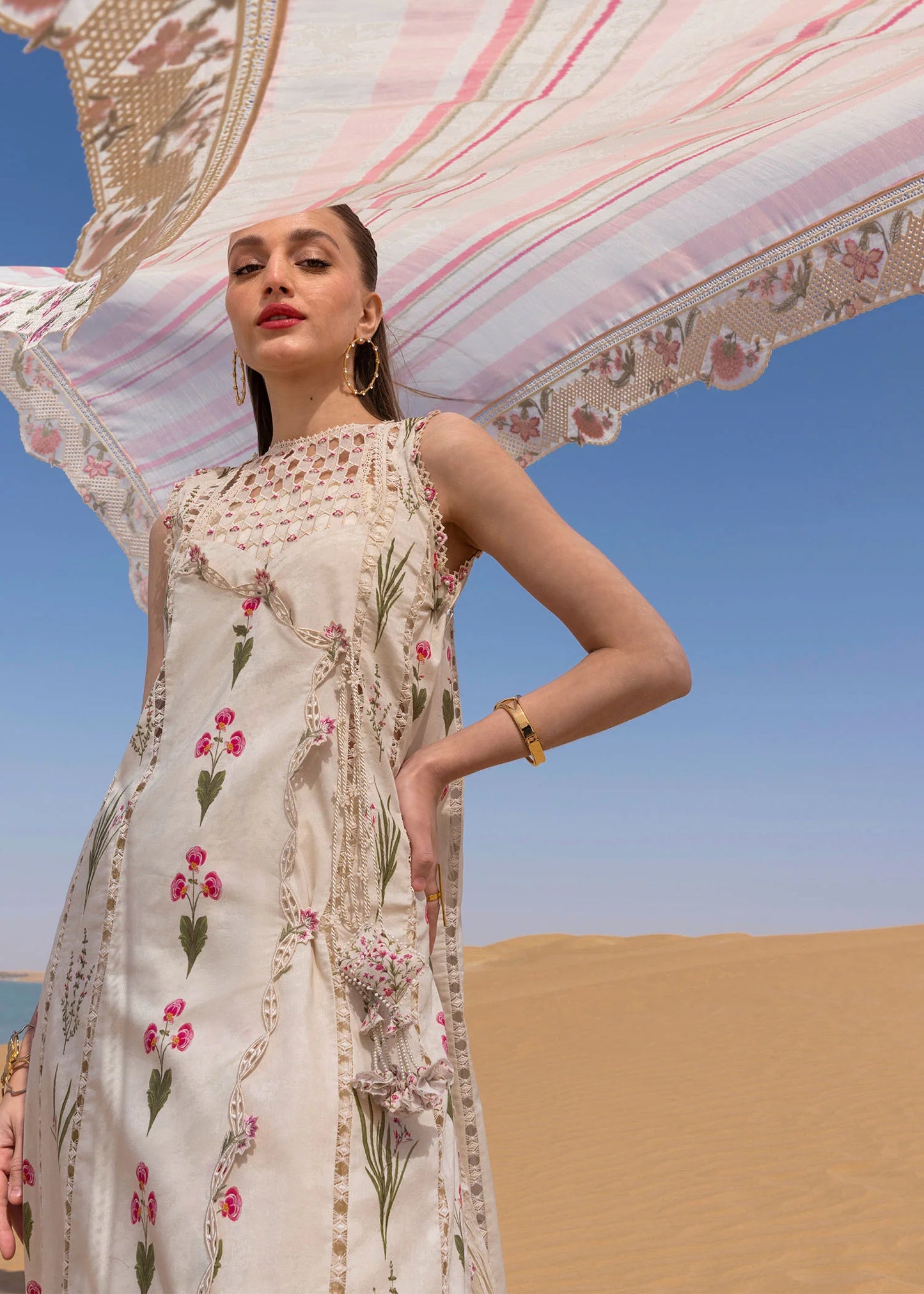 Crimson Flow Lawn'25 Once Upon A Flower - D9 B