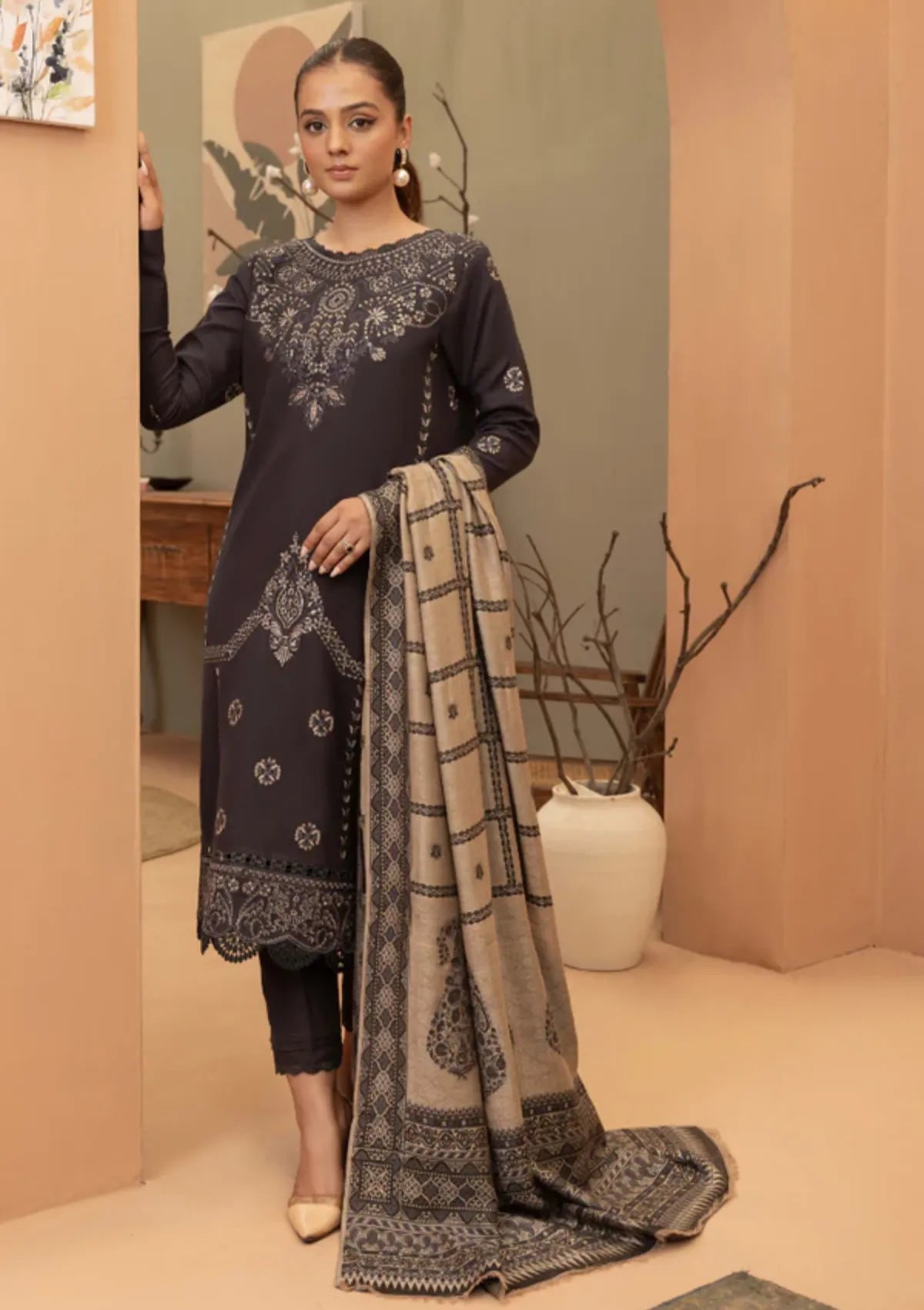 Humdum Carvan Wool'25 D-06