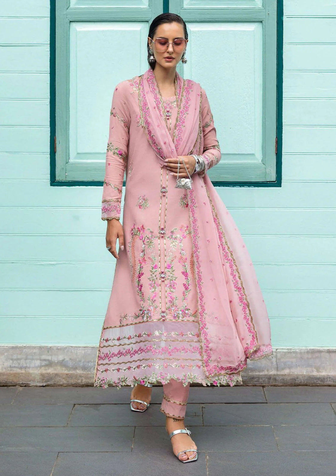 Mushq Nuvera Raw Silk'25 D-10 Elowen