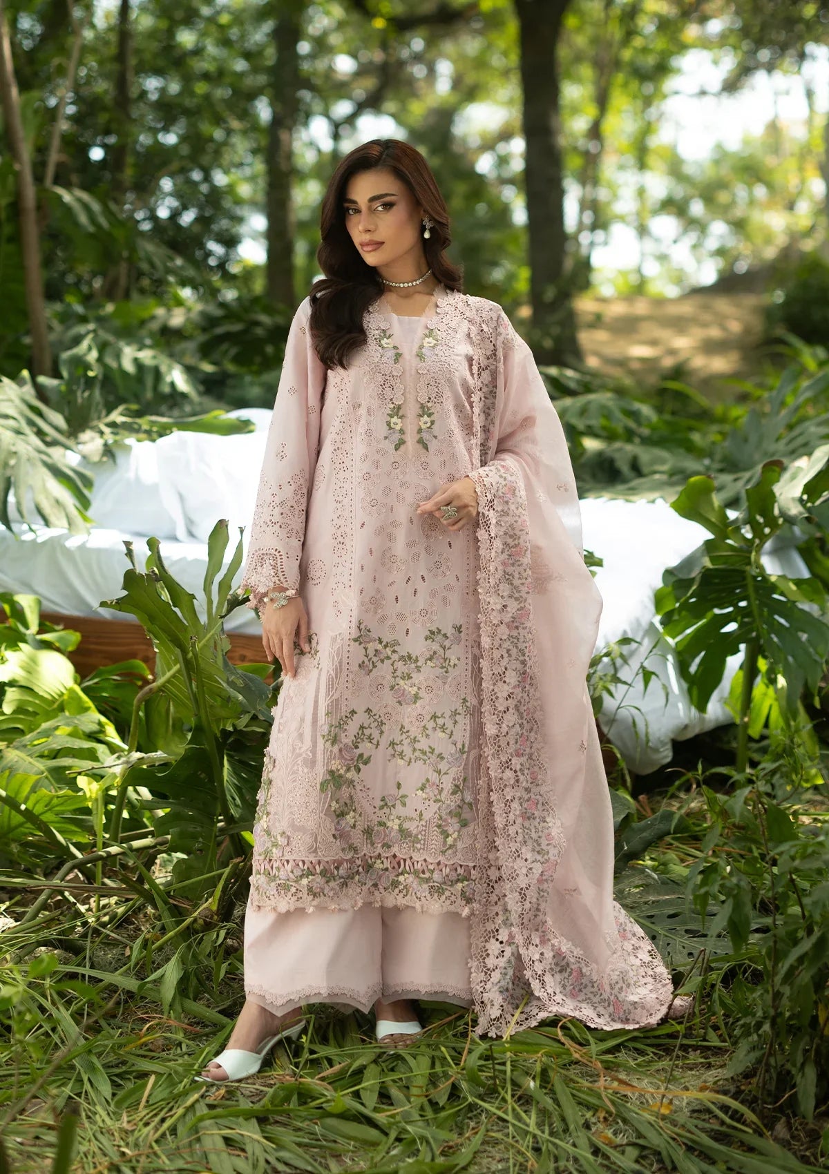 Elaf Luxury Lawn Vol-2'26 ELQ-1B LOVE ESCAPE