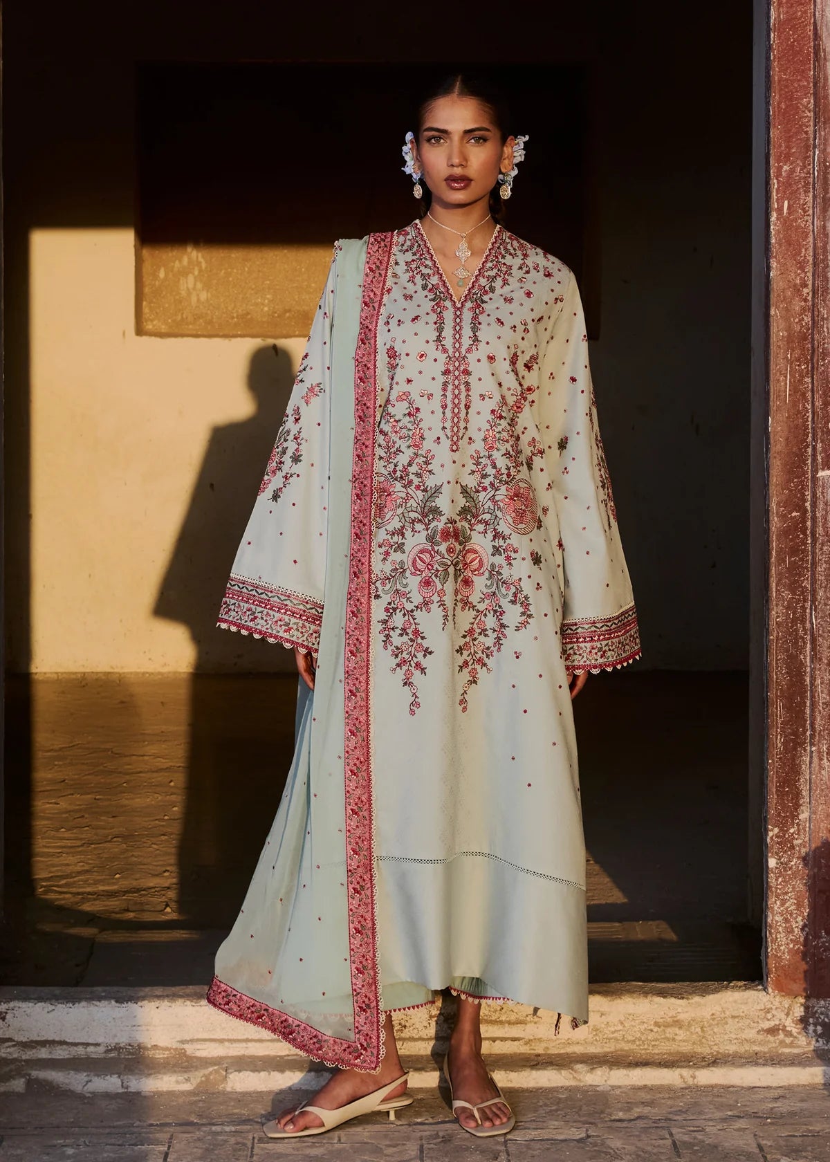 Hussain Rehar Zan Luxury Lawn'26 Firuz