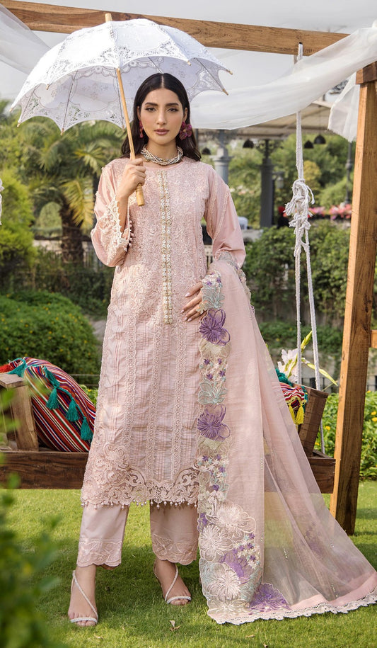 Eshaisha Luxury Lawn'25 Peach Pearl Suit