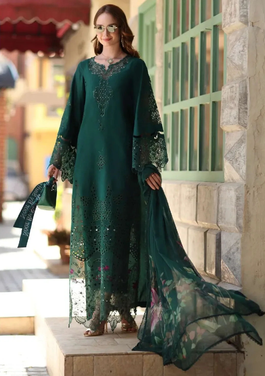 Noor By Saadia Asad Luxe Chikankari'26 D-6B