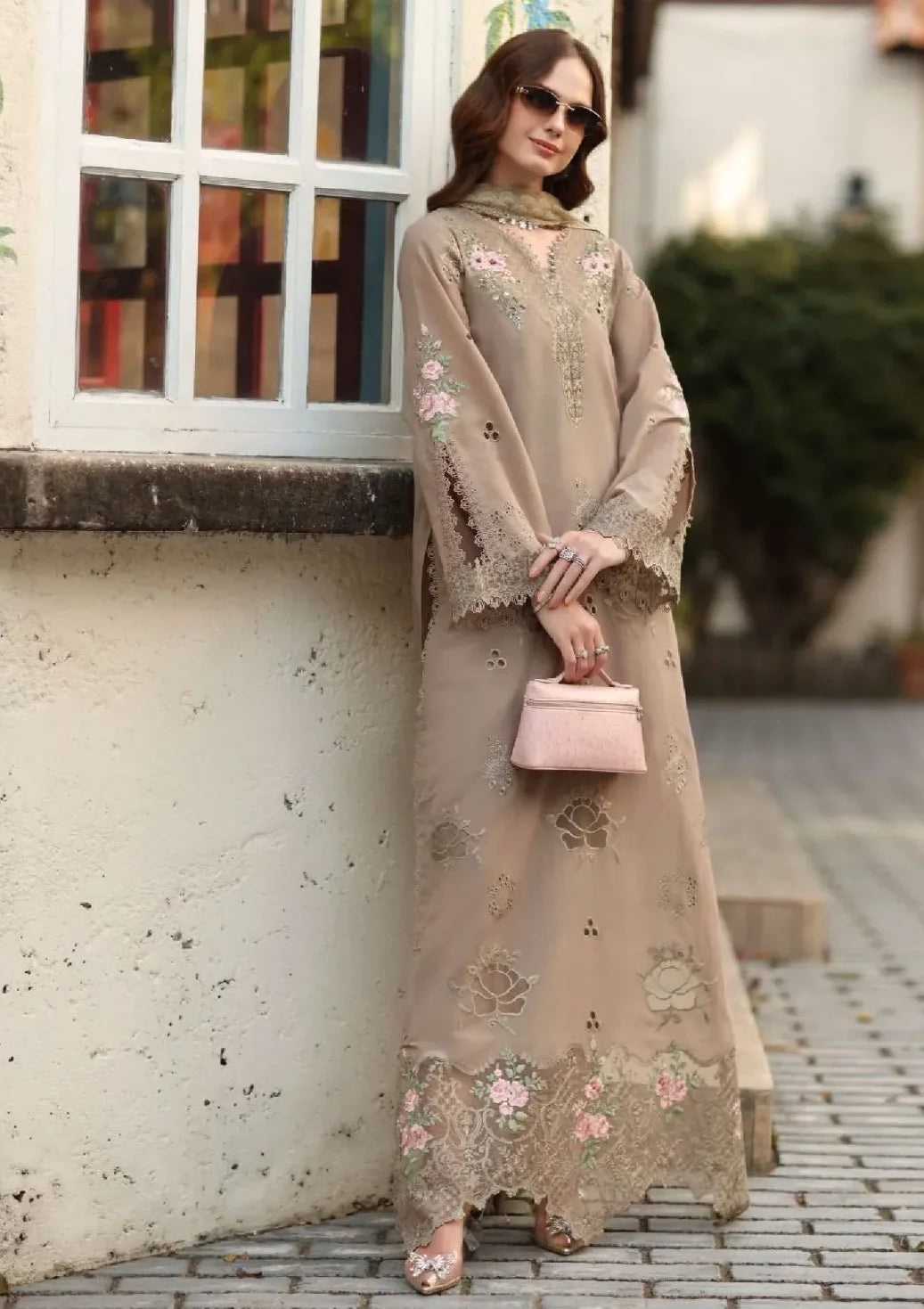 Noor By Saadia Asad Luxe Chikankari'26 D-3B