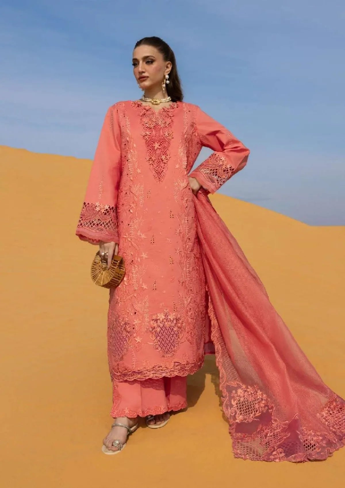 Rang Rasiya Premium'26 -Elnaz