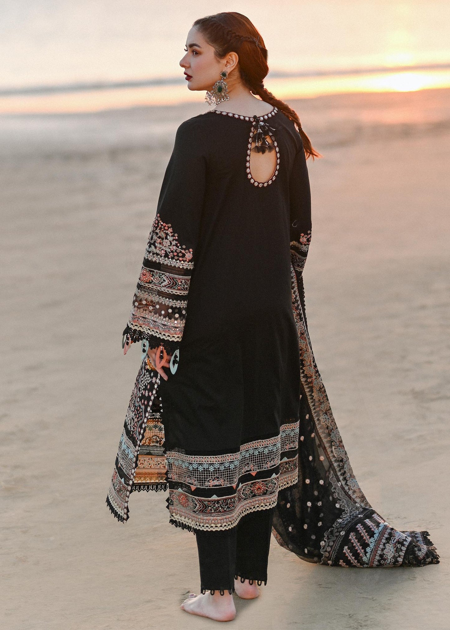 Qalamkar Meral Summer lawn'23 D-11