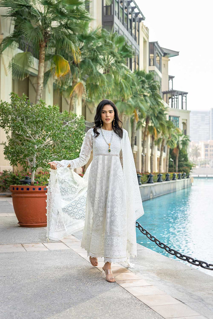 Sobia Nazir luxury lawn'22 D-2A