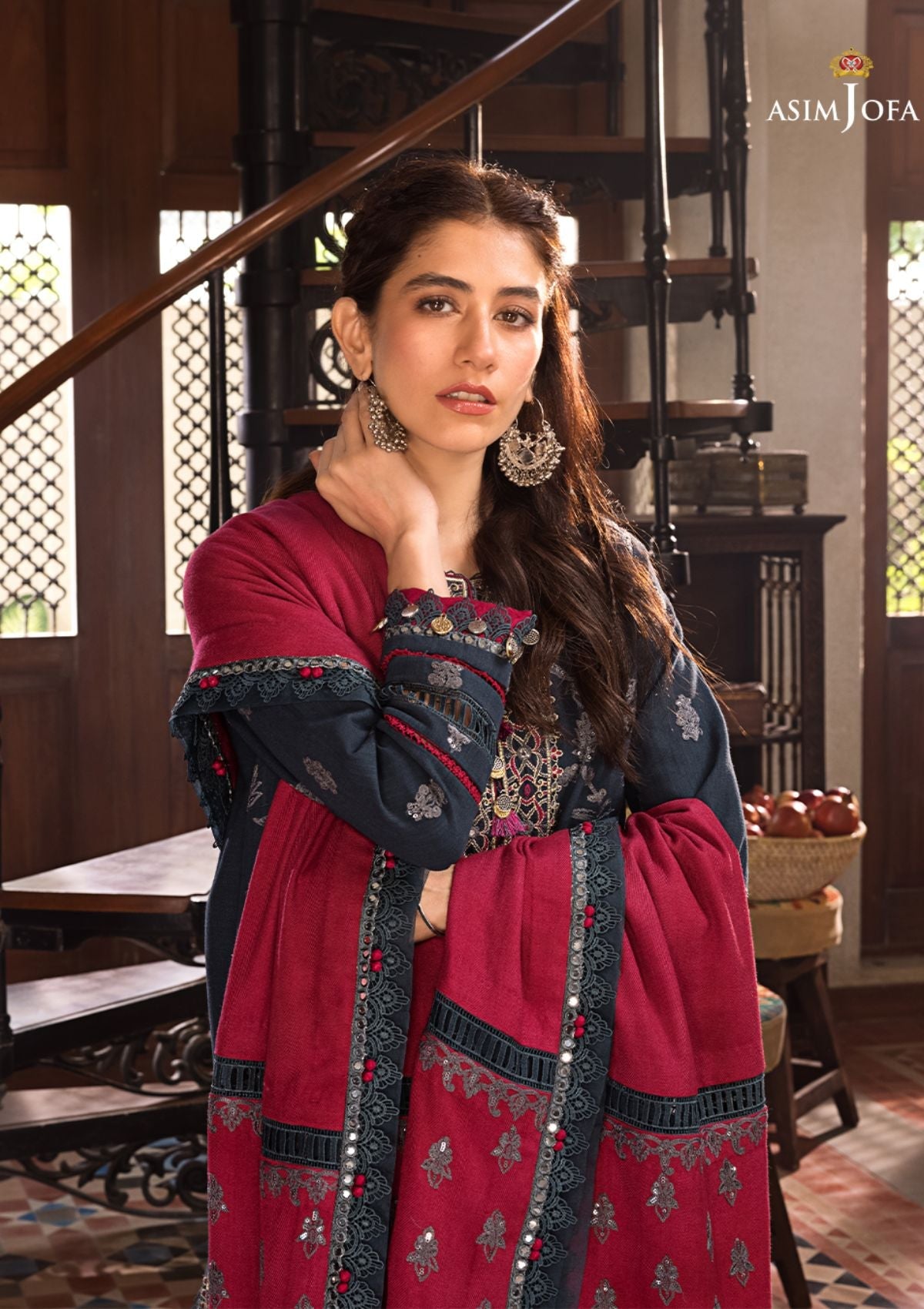 Asim Jofa The Syra Edit Kashmiri Shawl'22 AJK-06
