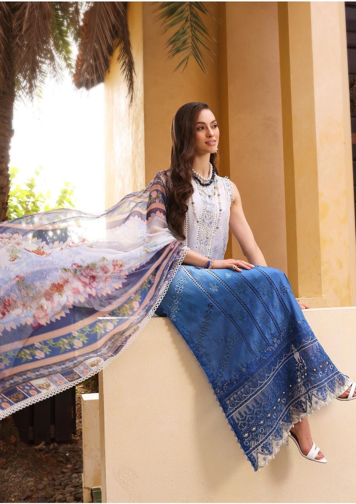 Noor by Saadia Asad Luxury'23 D-07B
