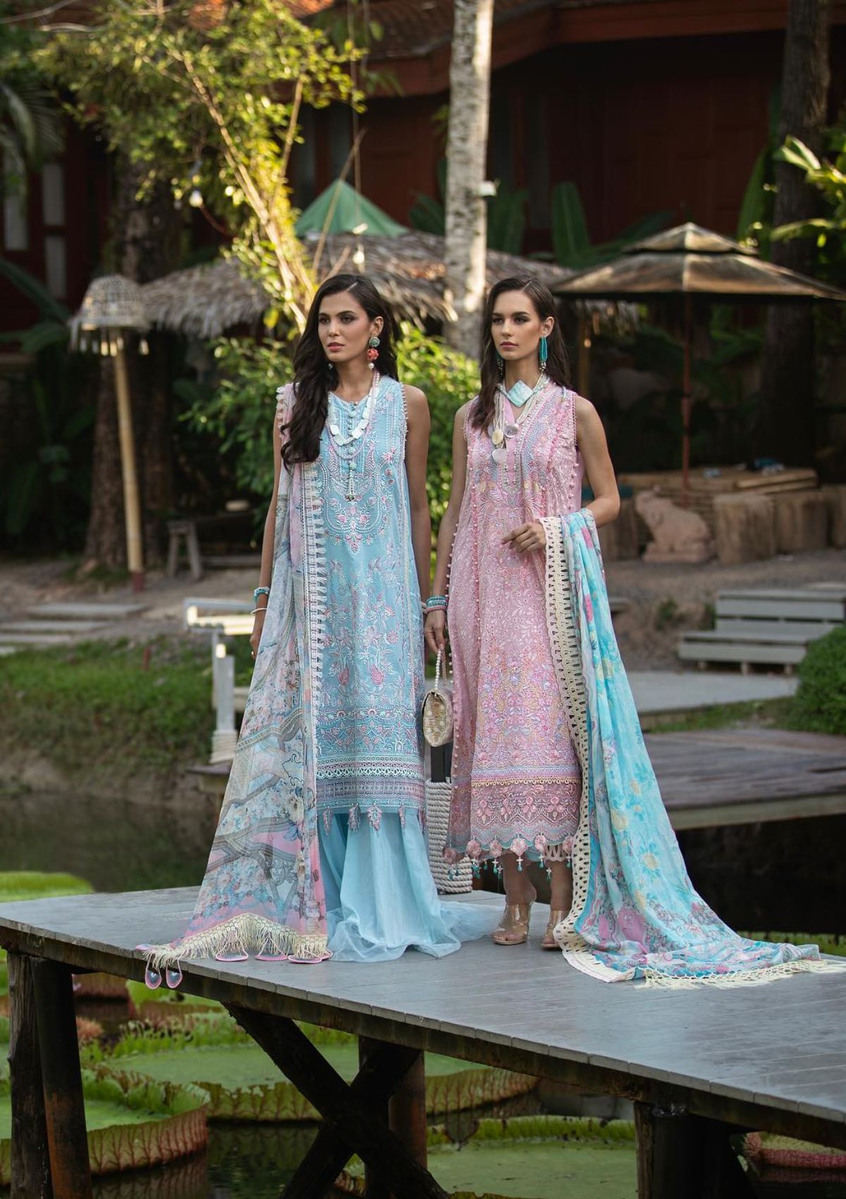 Ansab Jahangir Zoha Luxury Lawn'23 AJLL-01(Hibiscus)