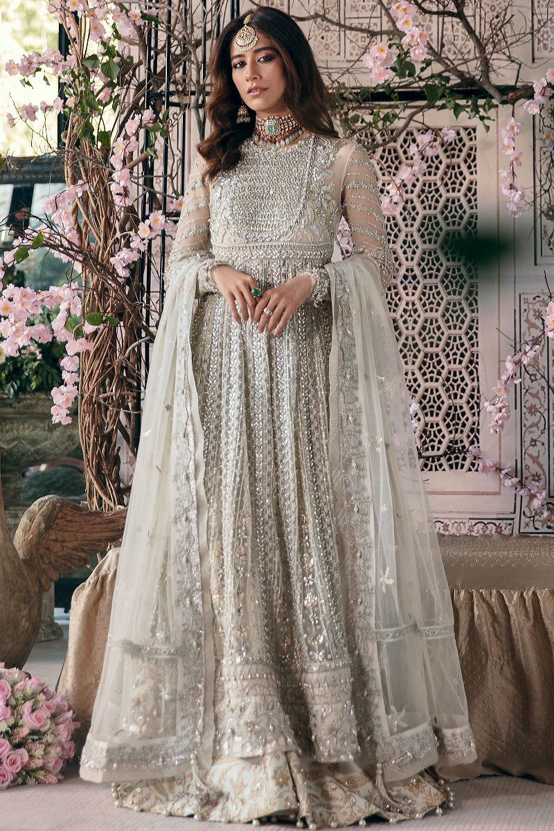 Zaha Gossamer Formal'22 D-04