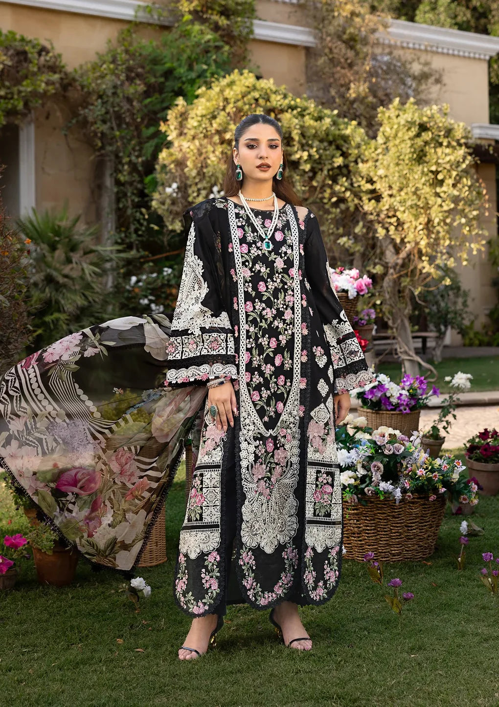 Elaf Luxury Lawn'25 ELM-04 MAHJABEEN