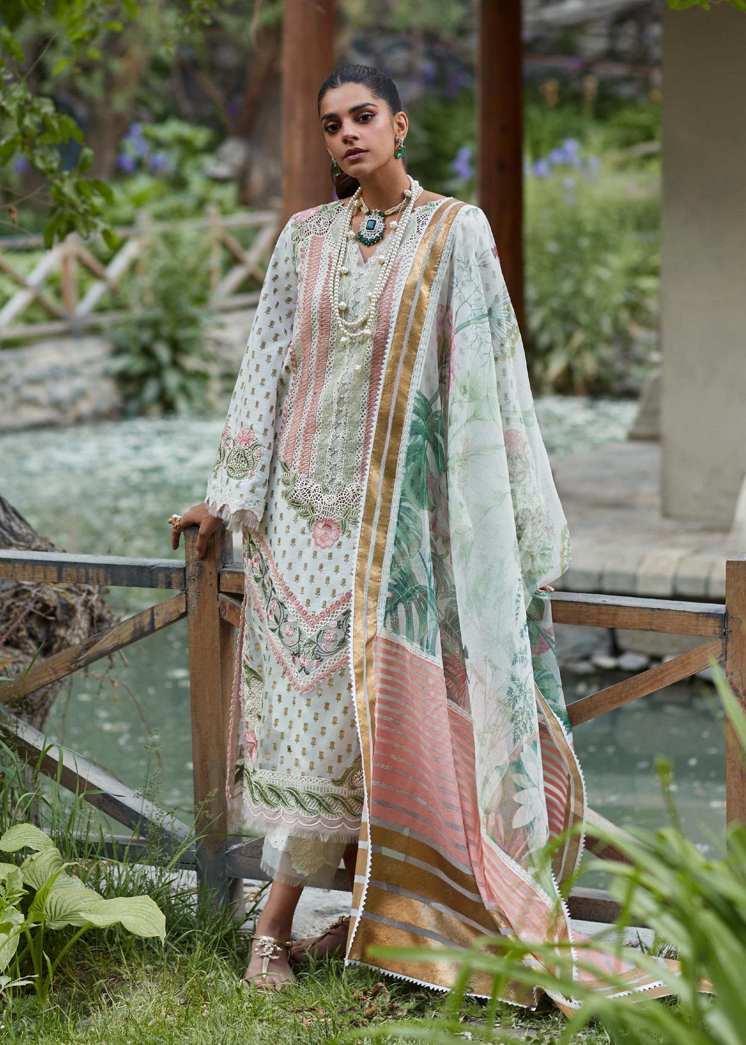 Crimson X Saira Shakira Eid Luxury Lawn'23 Shigar - D5 A