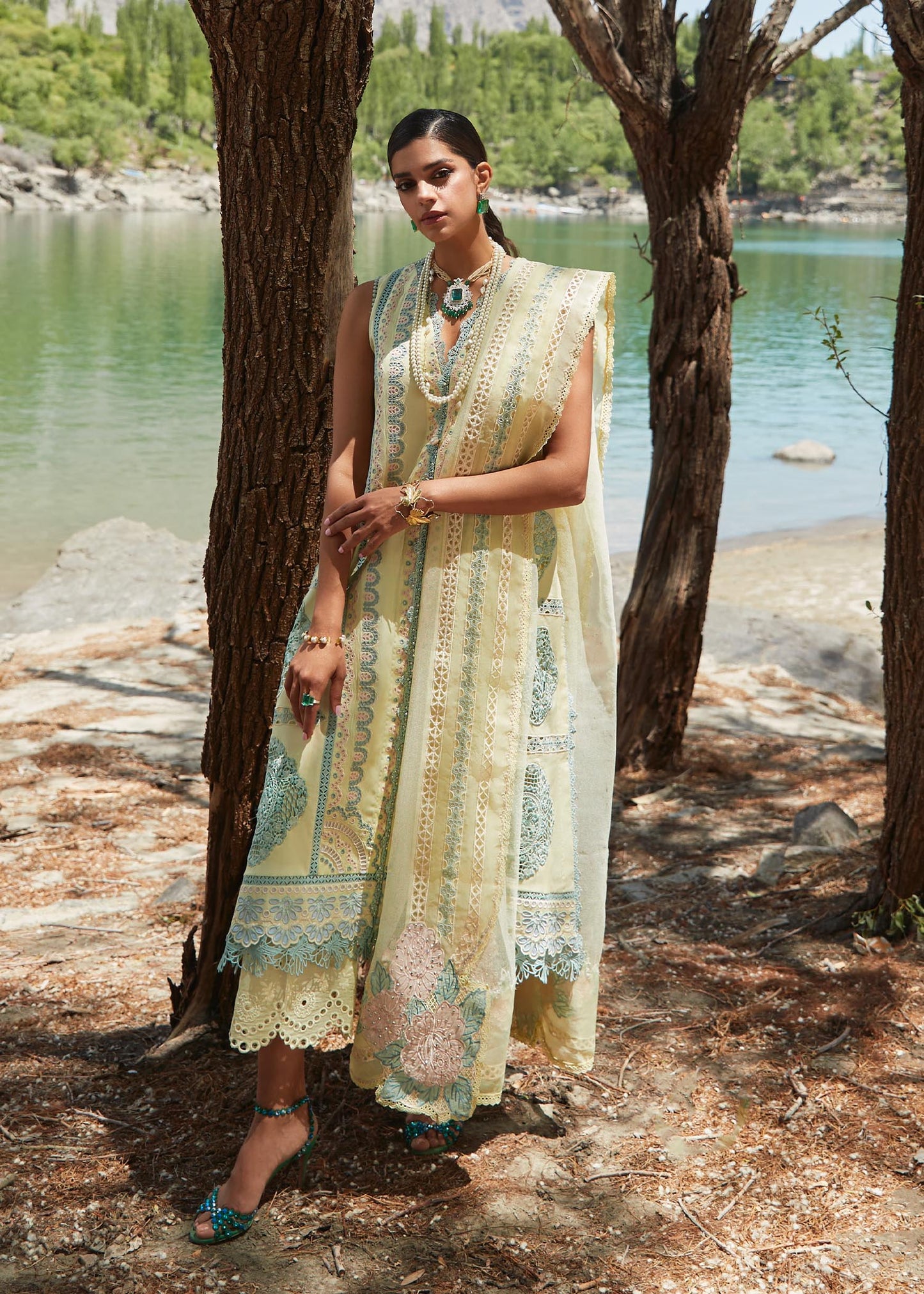 Crimson X Saira Shakira Eid Luxury Lawn'23 Medley of Lace - D7 B