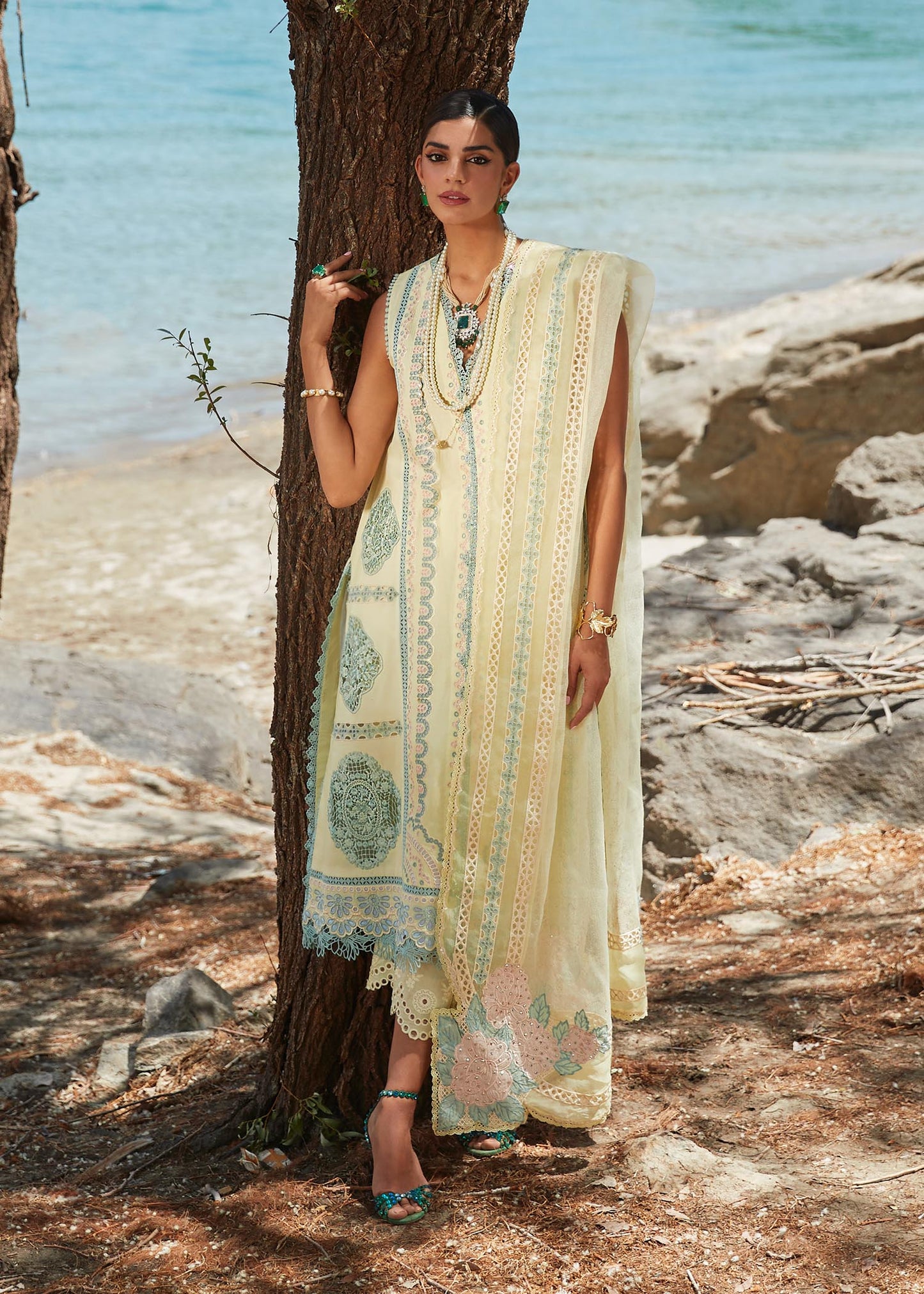 Crimson X Saira Shakira Eid Luxury Lawn'23 Medley of Lace - D7 B