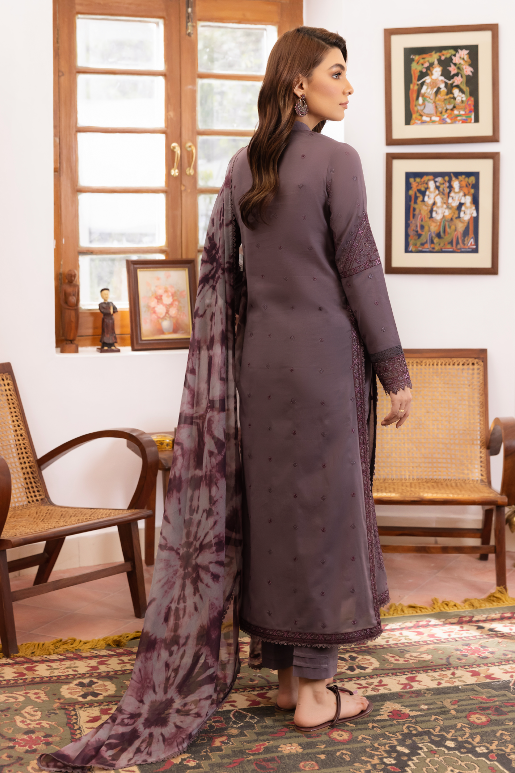 Iznik Dastaan Lawn'23 IDL-02 BAREEA