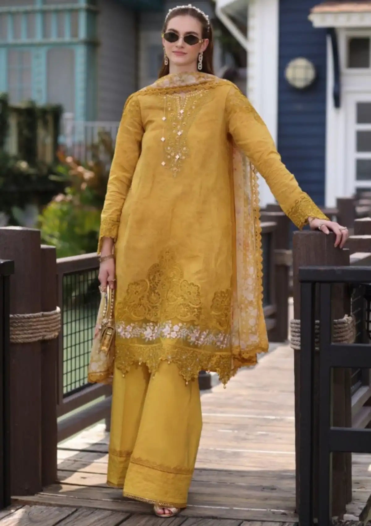 Noor by Saadia Asad Eid Luxe Chikankari'25 D-03