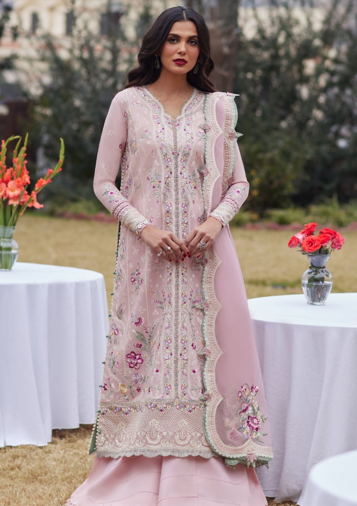 Elan Lawn'24 MIRZETA (EL-11 B)