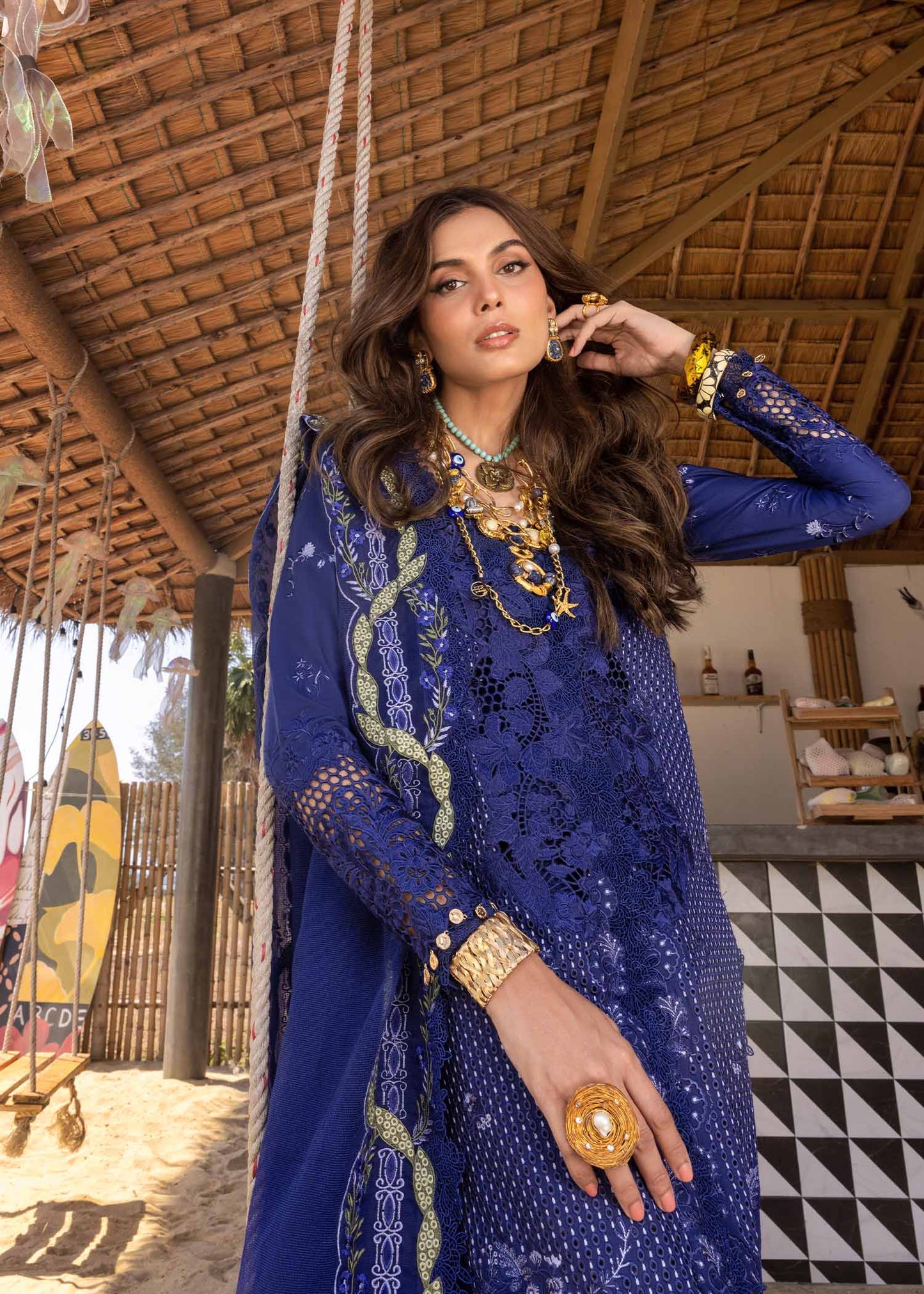 Saira Shakira Luxury Lawn'25 LEYLA-B