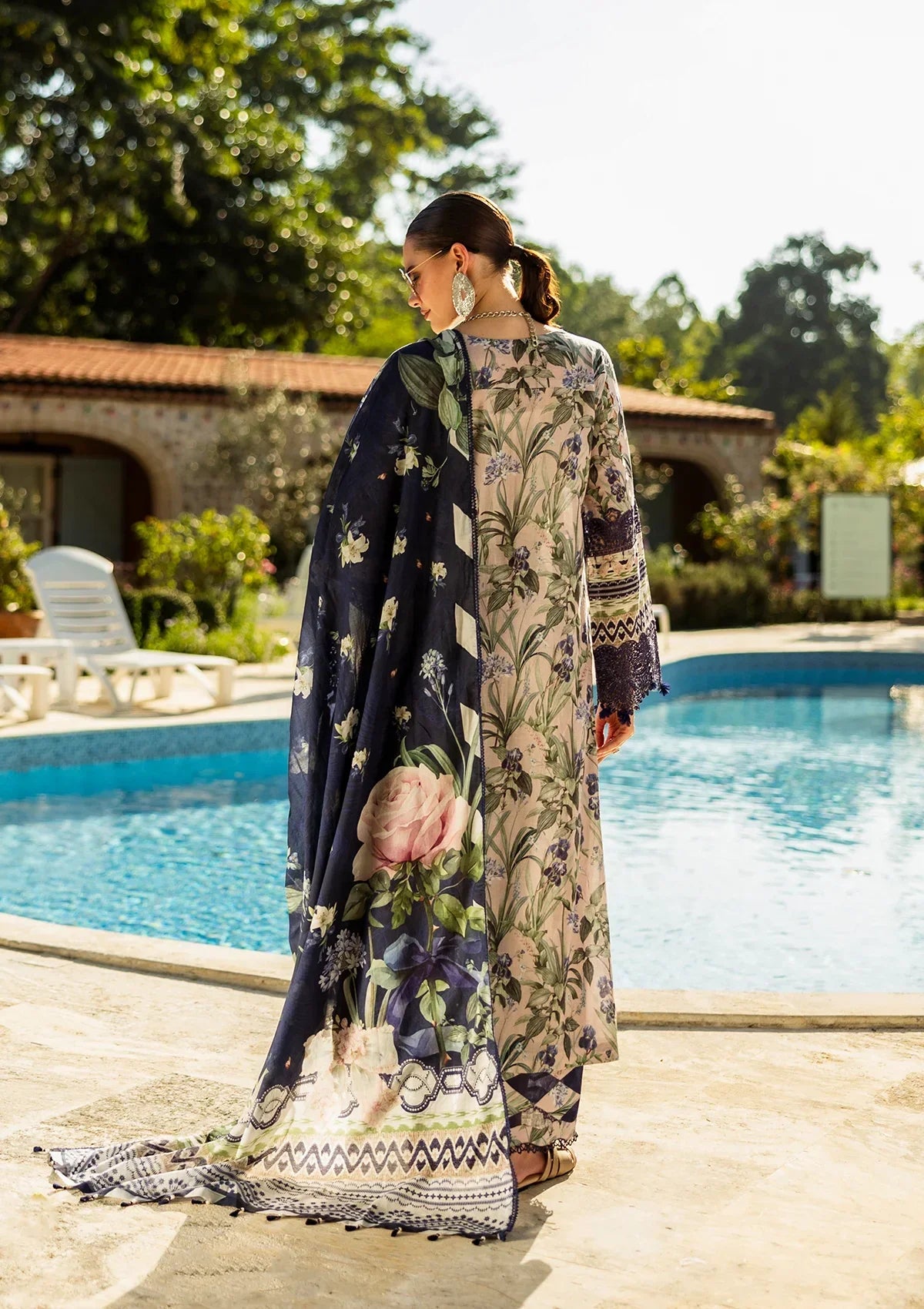 Elaf Chikankari Lawn'25 ELK-08B AZZURRO