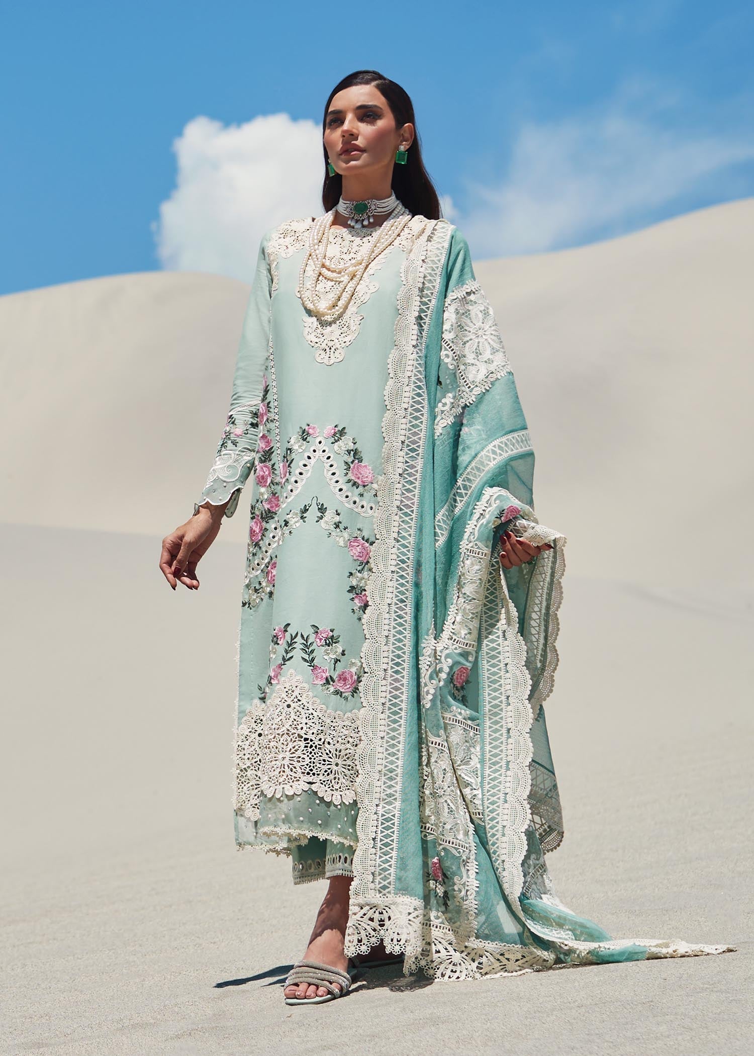 Crimson X Saira Shakira Eid Luxury Lawn'23 Serendipity - D3 B