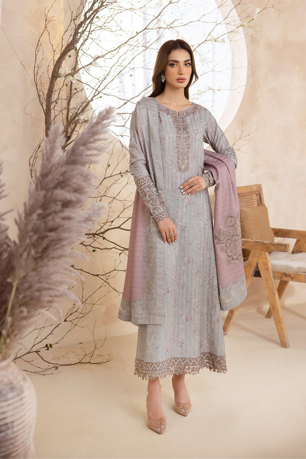 Iznik Winter'23 Unstitched ILW-07 Aurelia