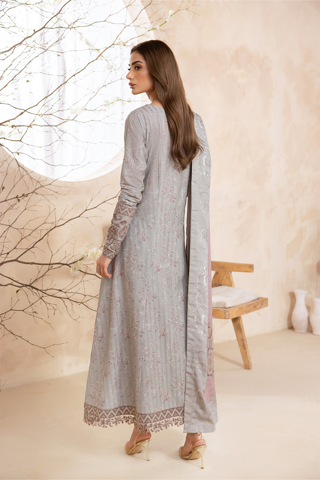 Iznik Winter'23 Unstitched ILW-07 Aurelia