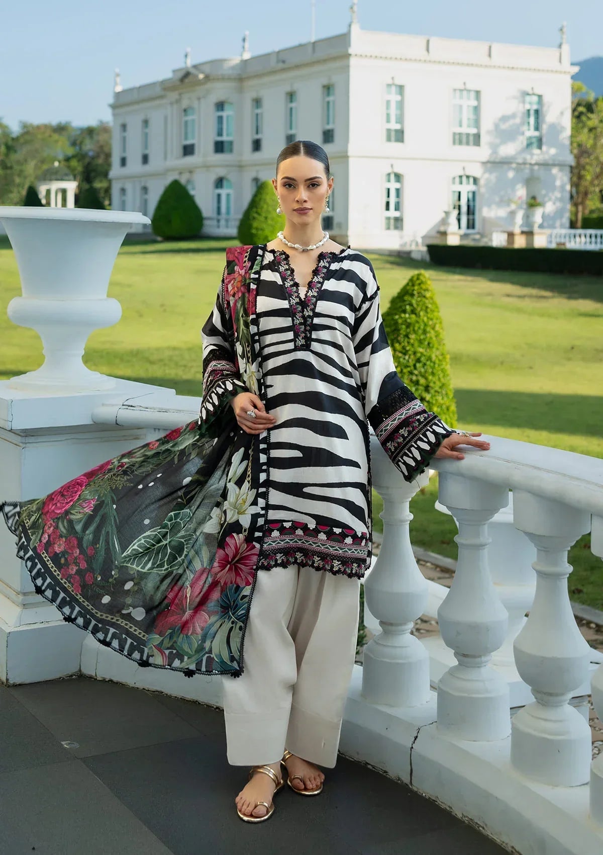 Elaf Prints Lawn'25 EPE-02A CHARLOTTE