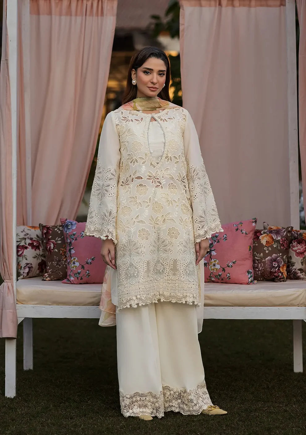 Kahf Luxury Festive lawn'25 KLR-07 Miriam