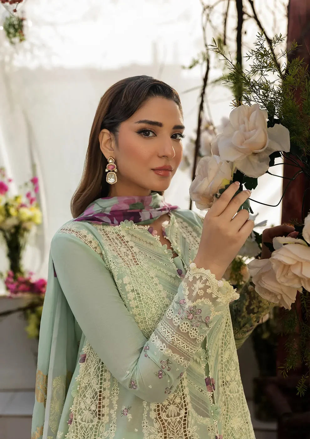 Kahf Luxury Festive lawn'25 KLR-05 Nora