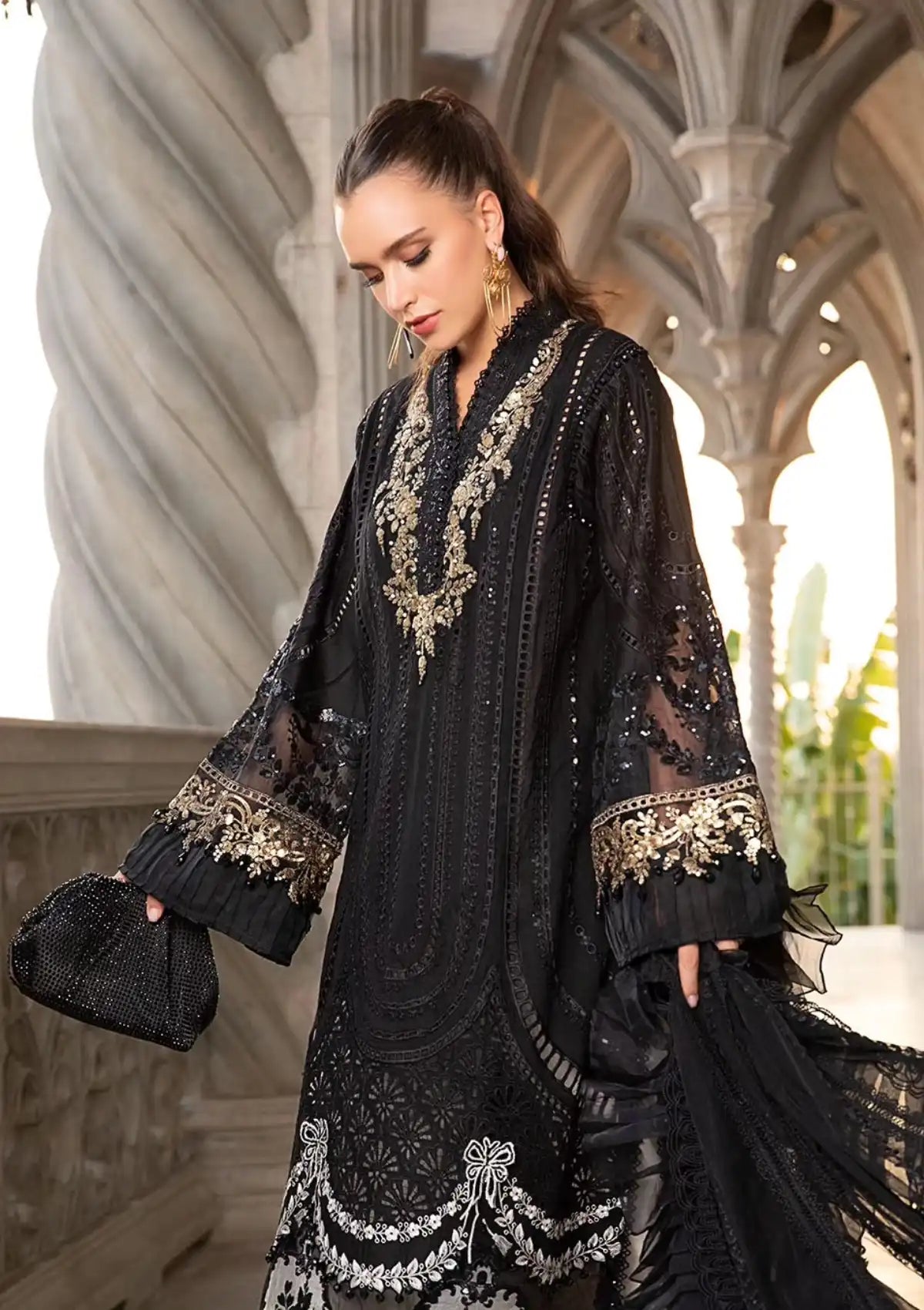 Maria.B Eid Luxury Lawn'24 D-03