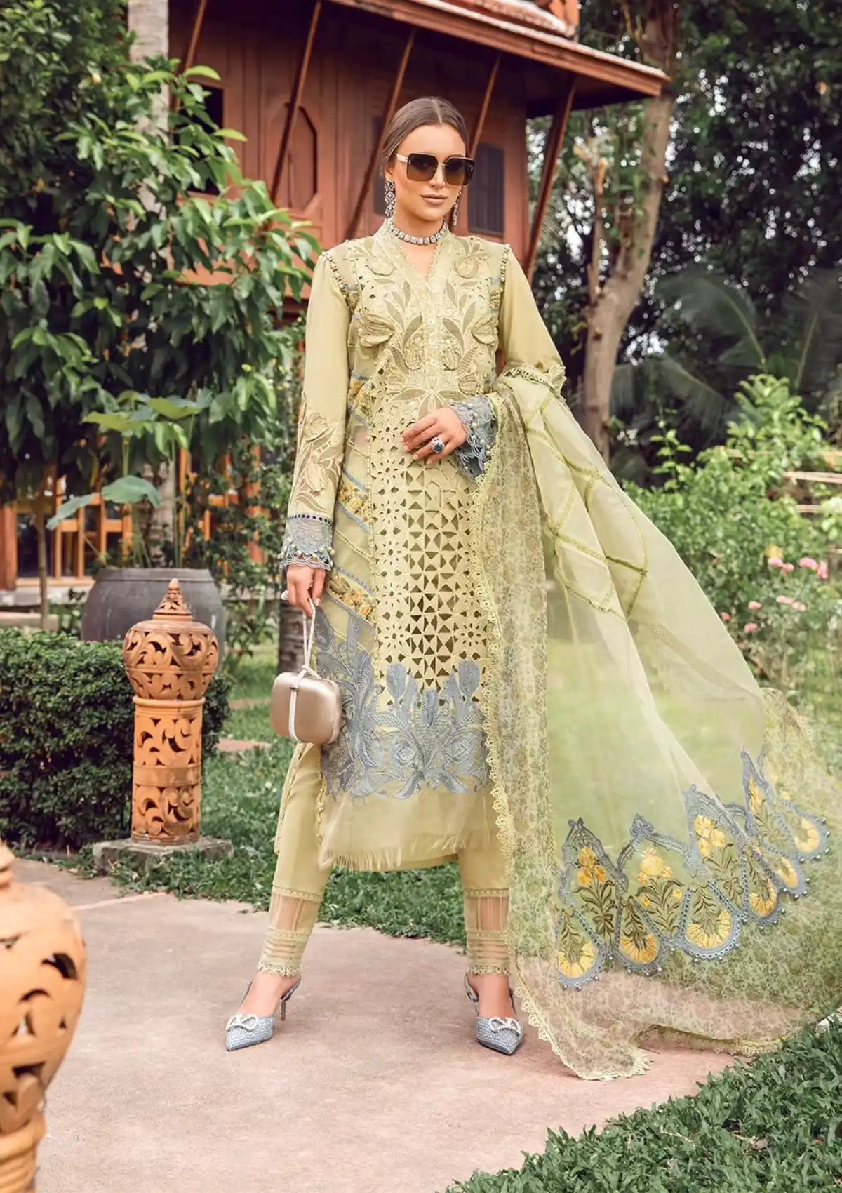 Maria.B Eid Luxury Lawn'24 D-10