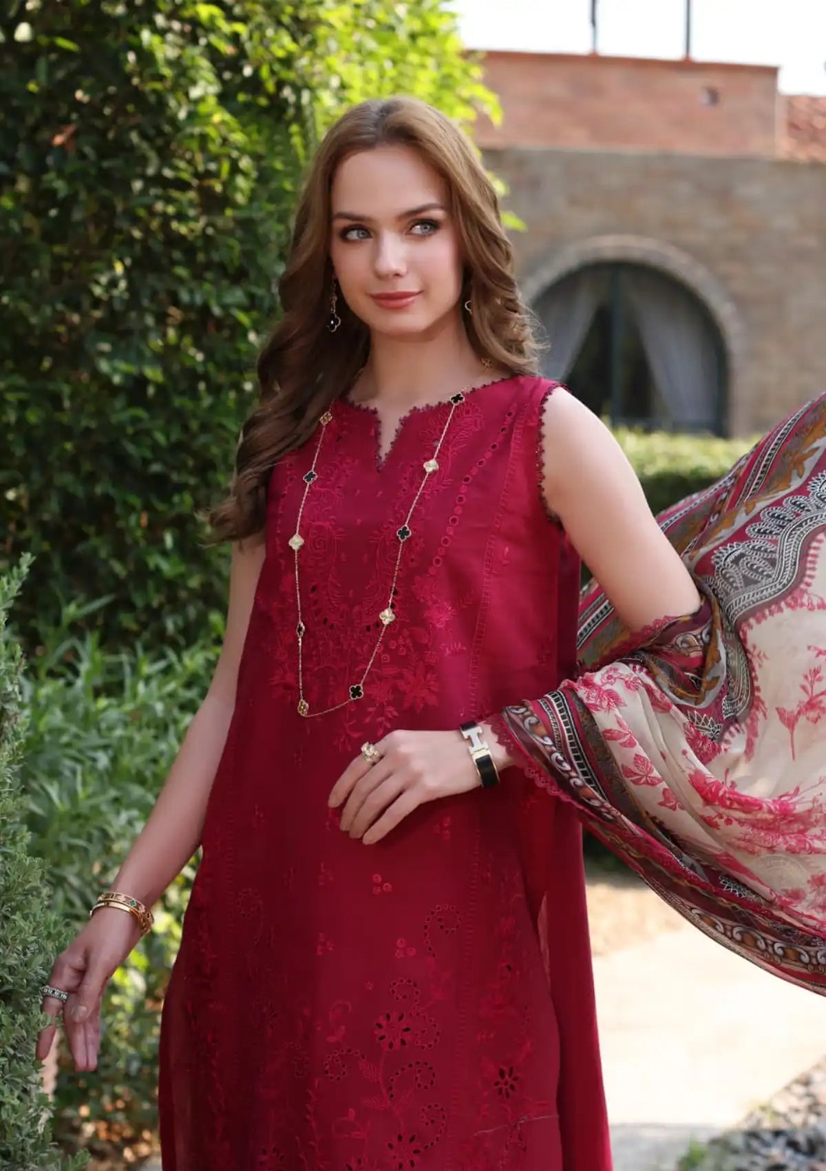 Noor by Saadia Asad Eid Luxe Printkari'24 D-11