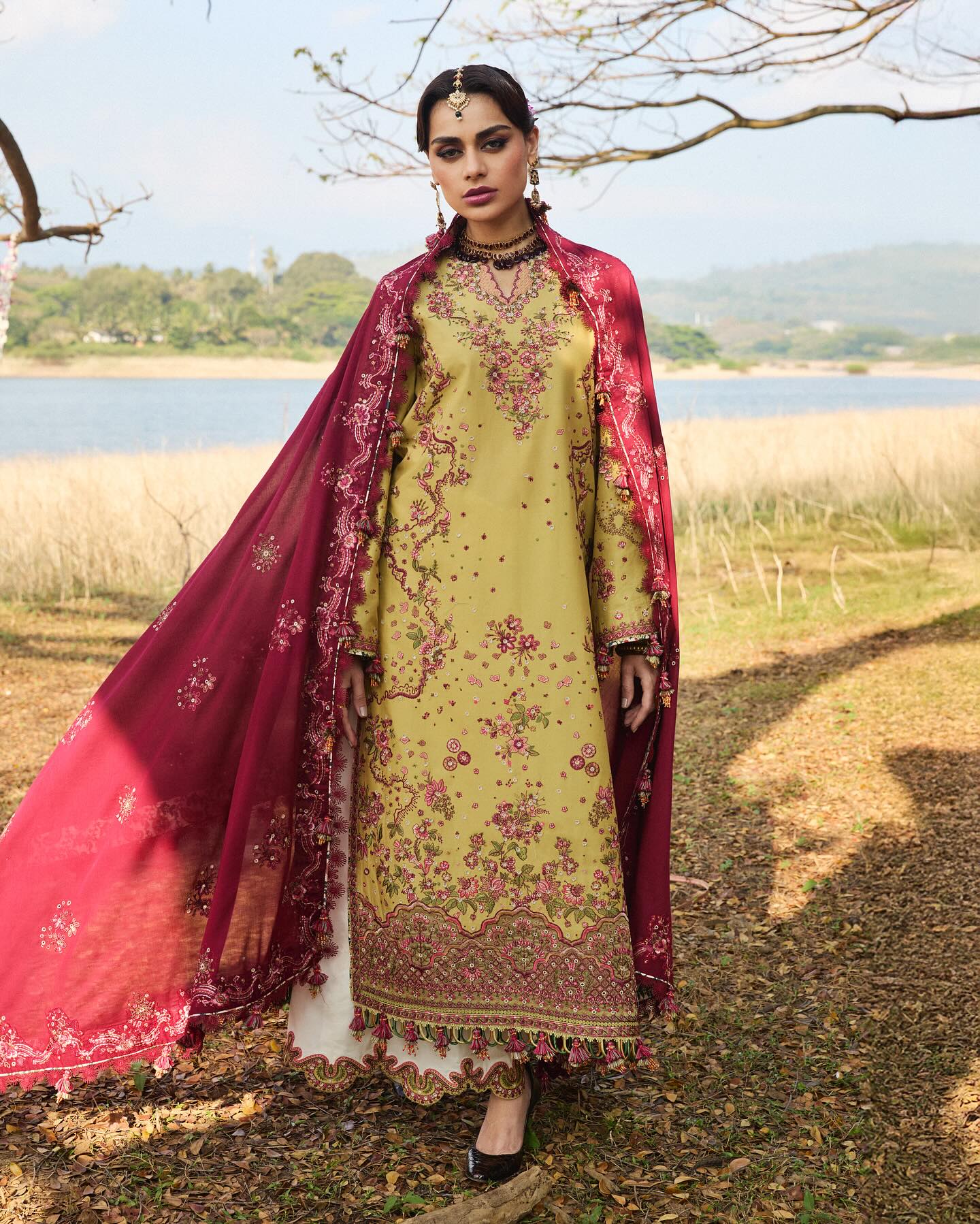 Hussain Rehar Luxury Lawn'25 Minted