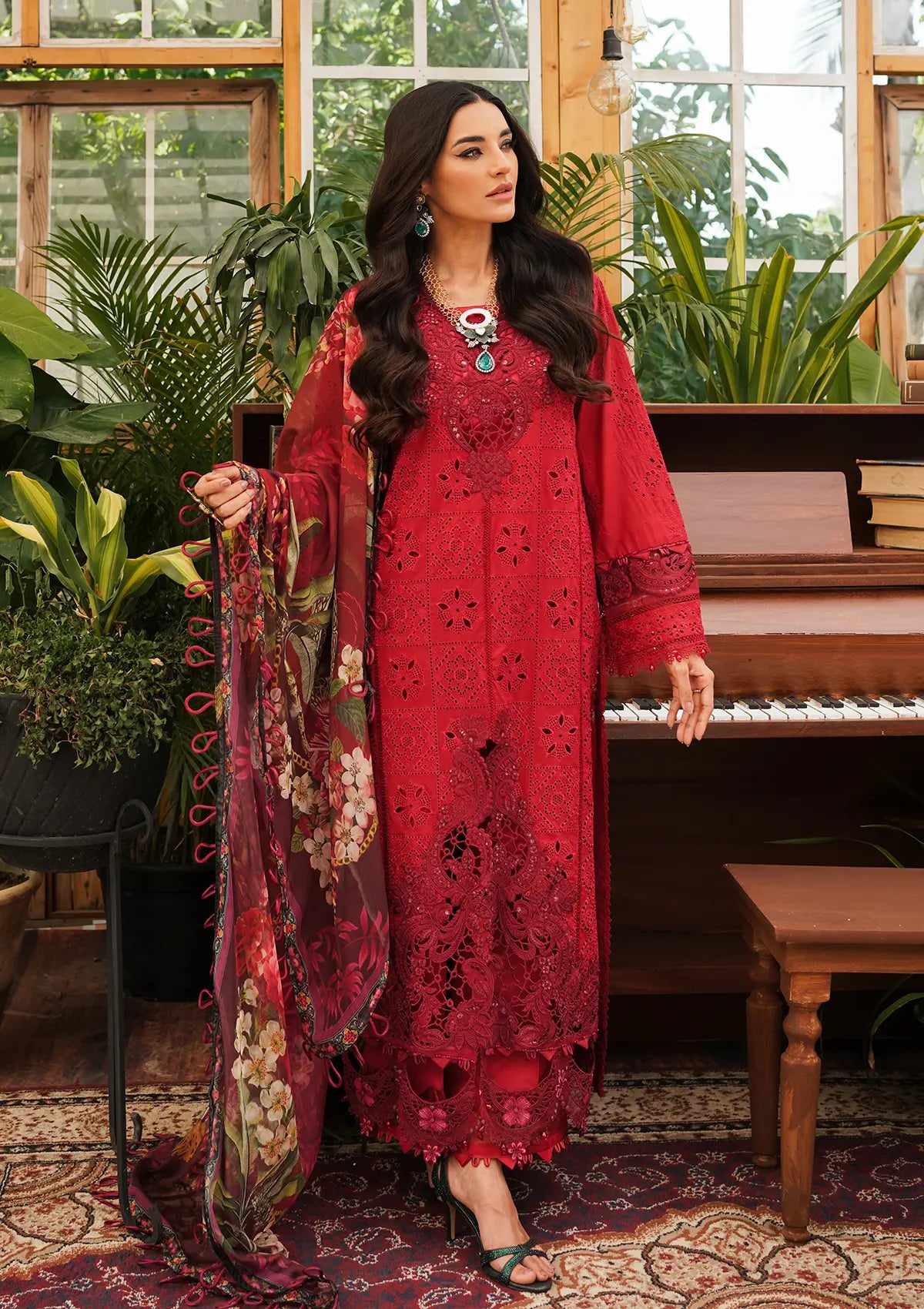 Kahf Luxury Lawn'24 KLE-04 Valentino - Mohsin Saeed Fabrics