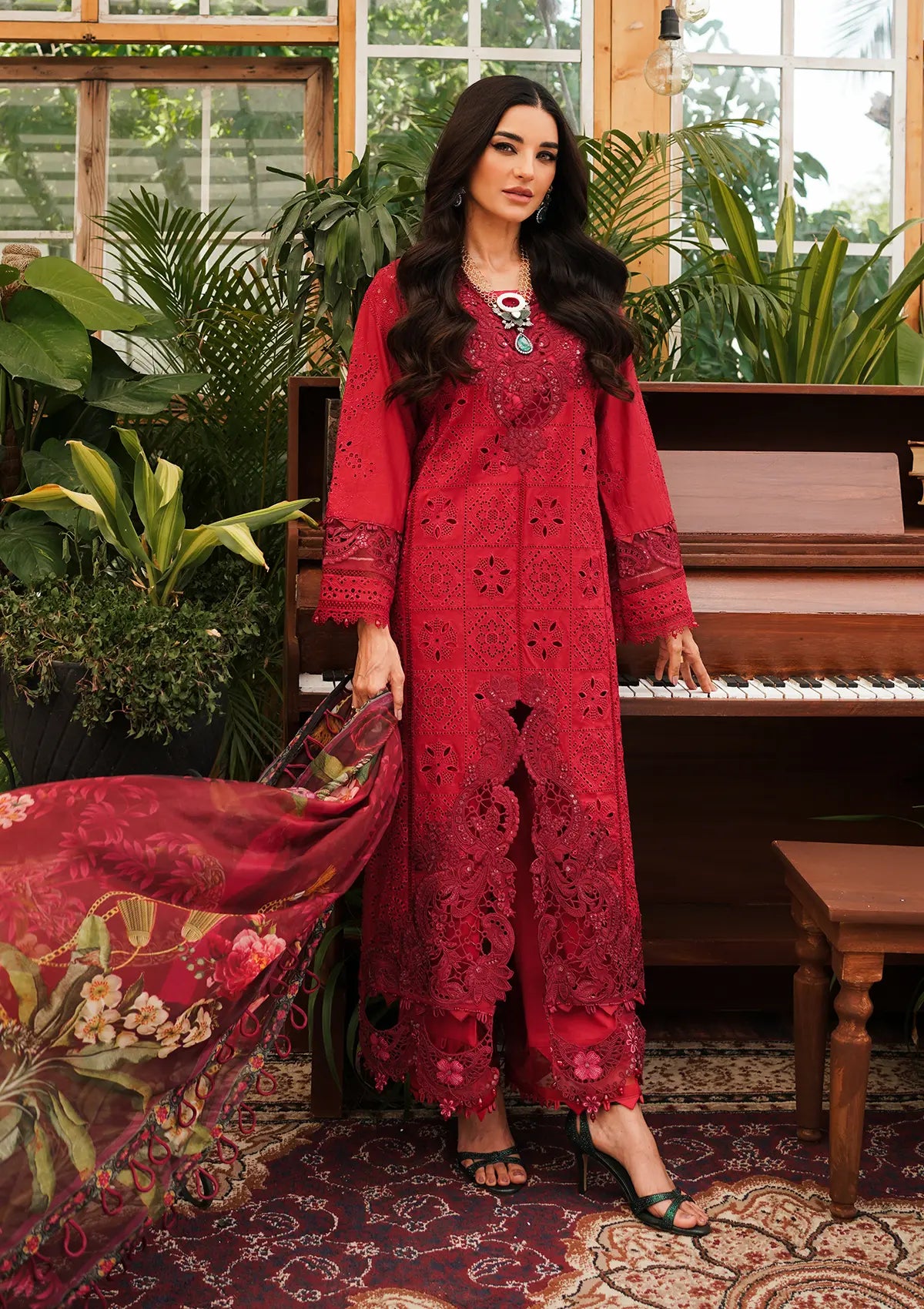 Kahf Luxury Lawn'24 KLE-04 Valentino - Mohsin Saeed Fabrics