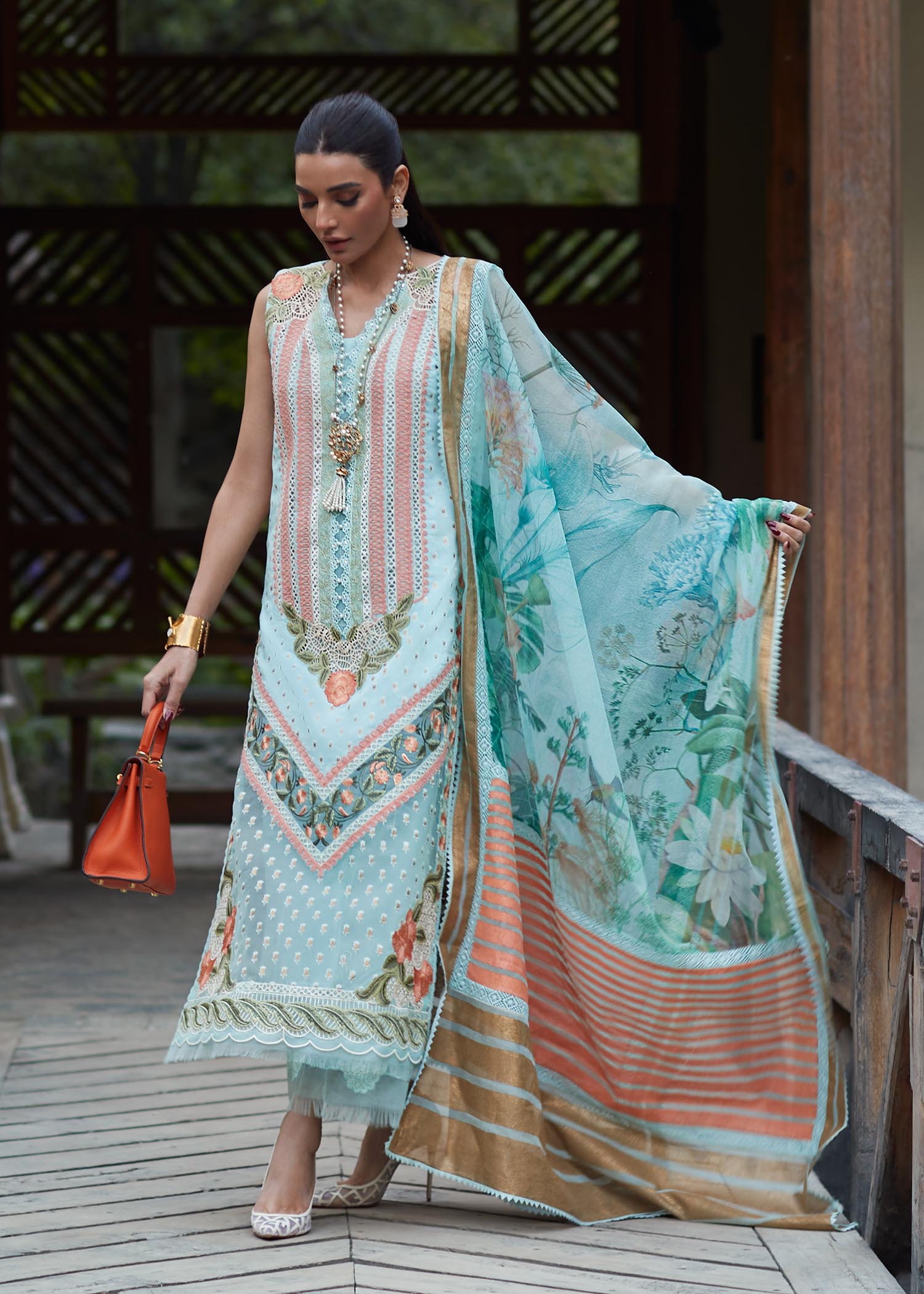 Crimson X Saira Shakira Eid Luxury Lawn'23 Shigar - D5 B