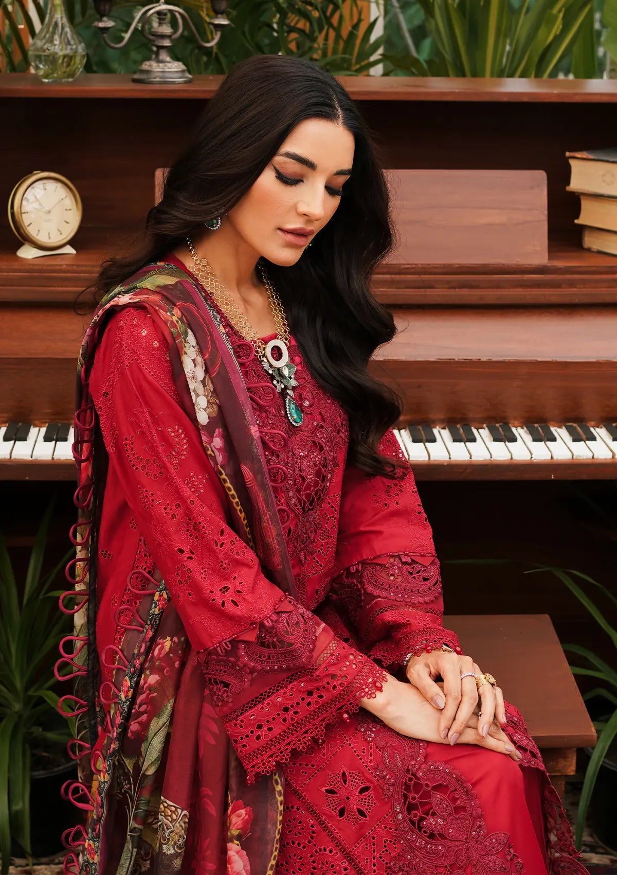 Kahf Luxury Lawn'24 KLE-04 Valentino - Mohsin Saeed Fabrics