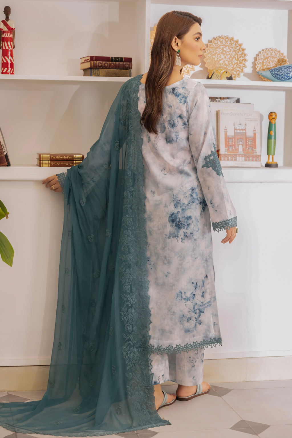 Iznik Dastaan Lawn'23 IDL-07 FURAT