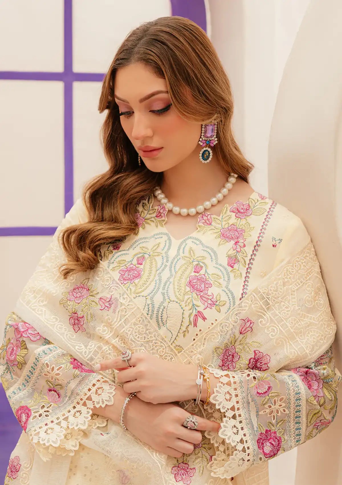 Mahnur Allenura Luxury Lawn'24 AMOUR - Mohsin Saeed Fabrics