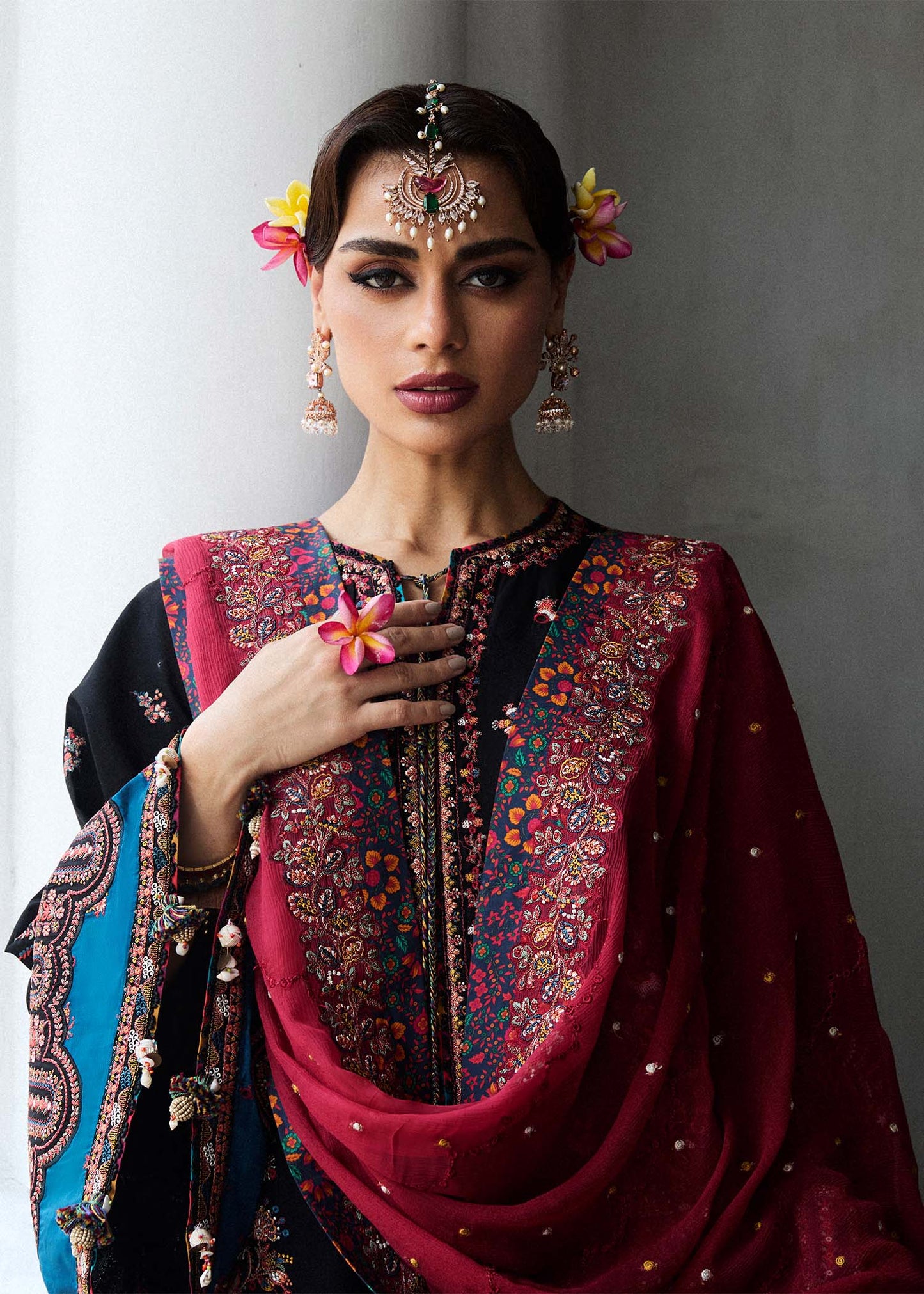 Hussain Rehar Luxury Lawn'25 Bliz