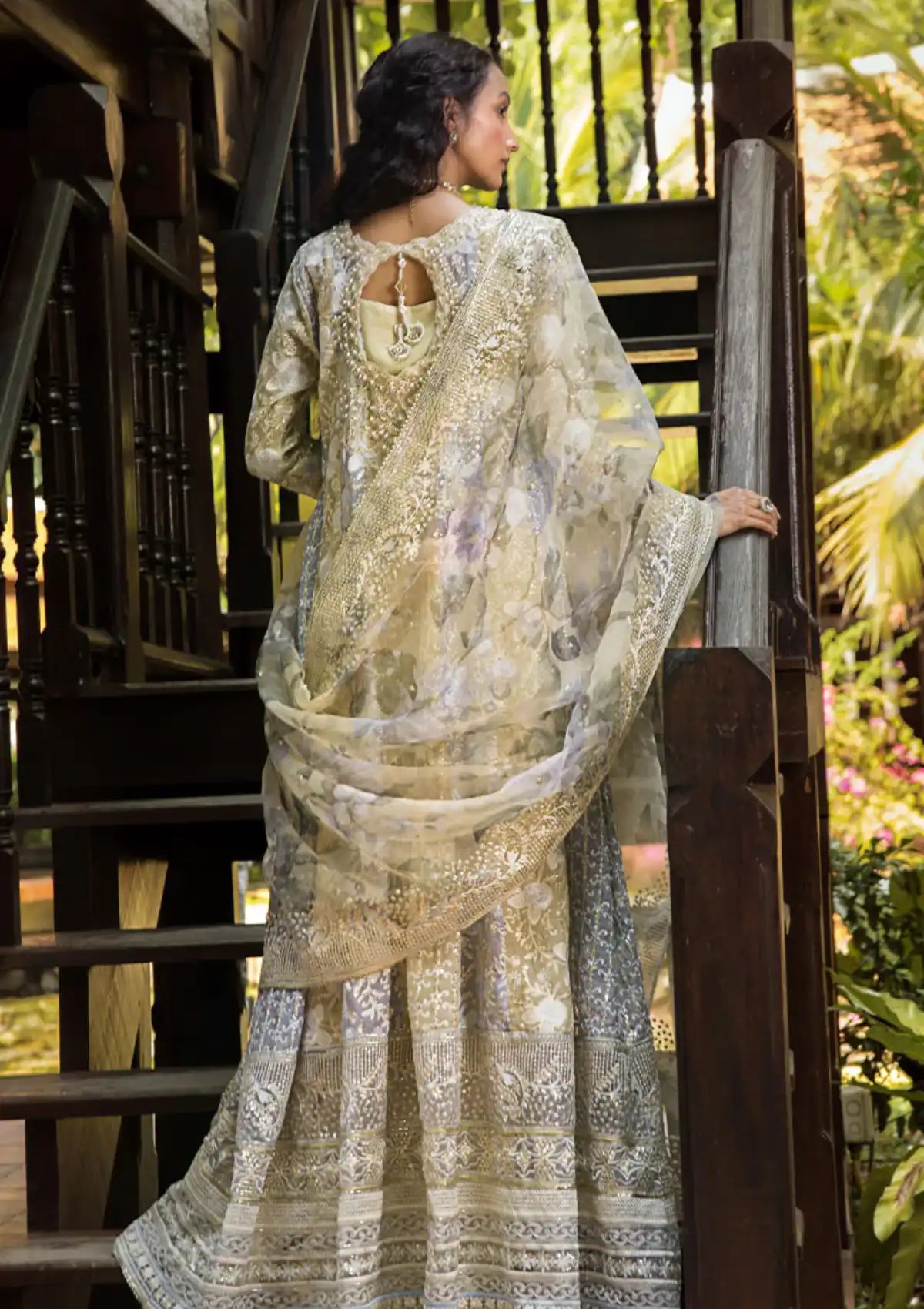 Mushq Roohi Luxury Collection'24 D-08 Riya