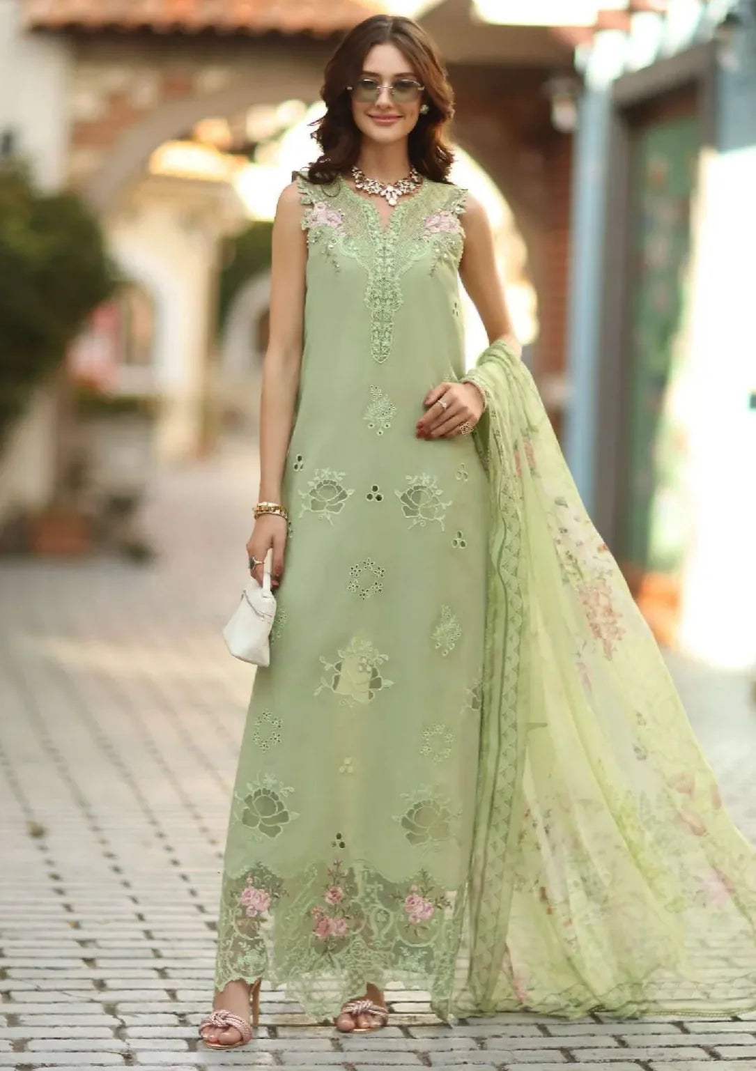 Noor By Saadia Asad Luxe Chikankari'26 D-3A