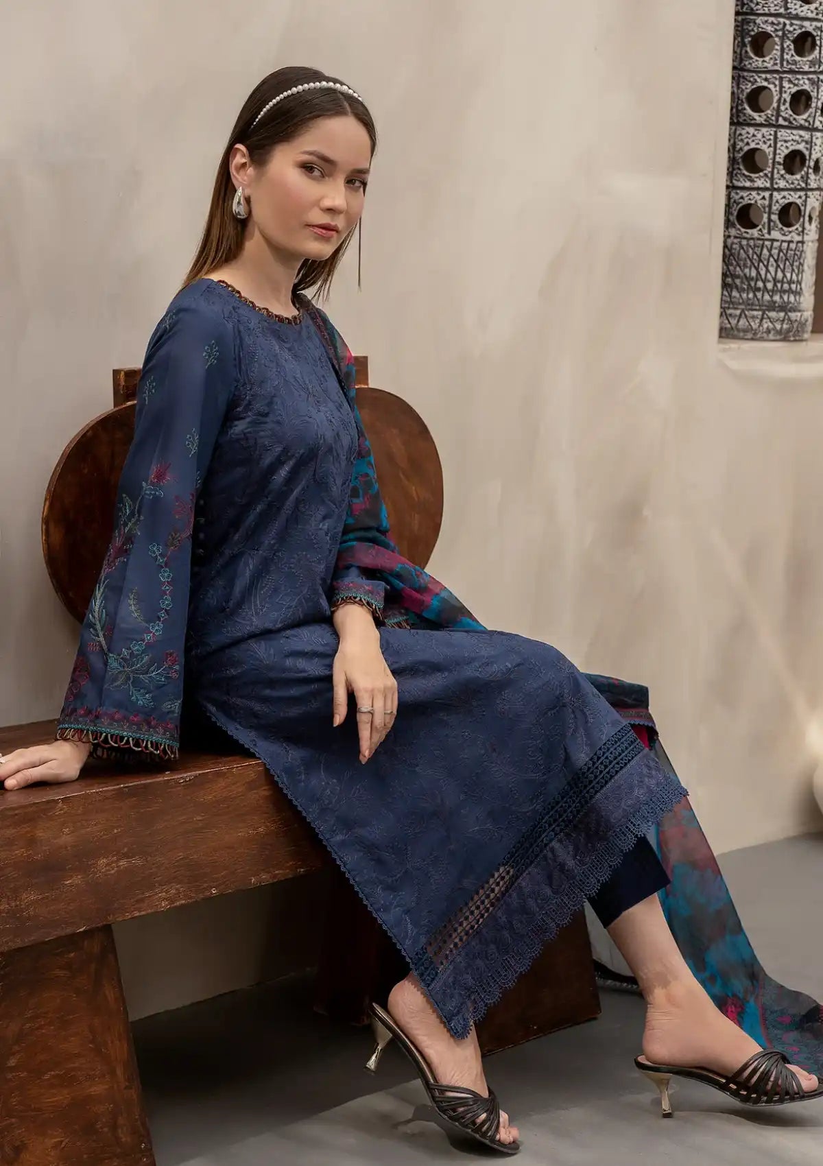 Zarif Festive Lawn'24 ZFL-08-SEEMAL - Mohsin Saeed Fabrics