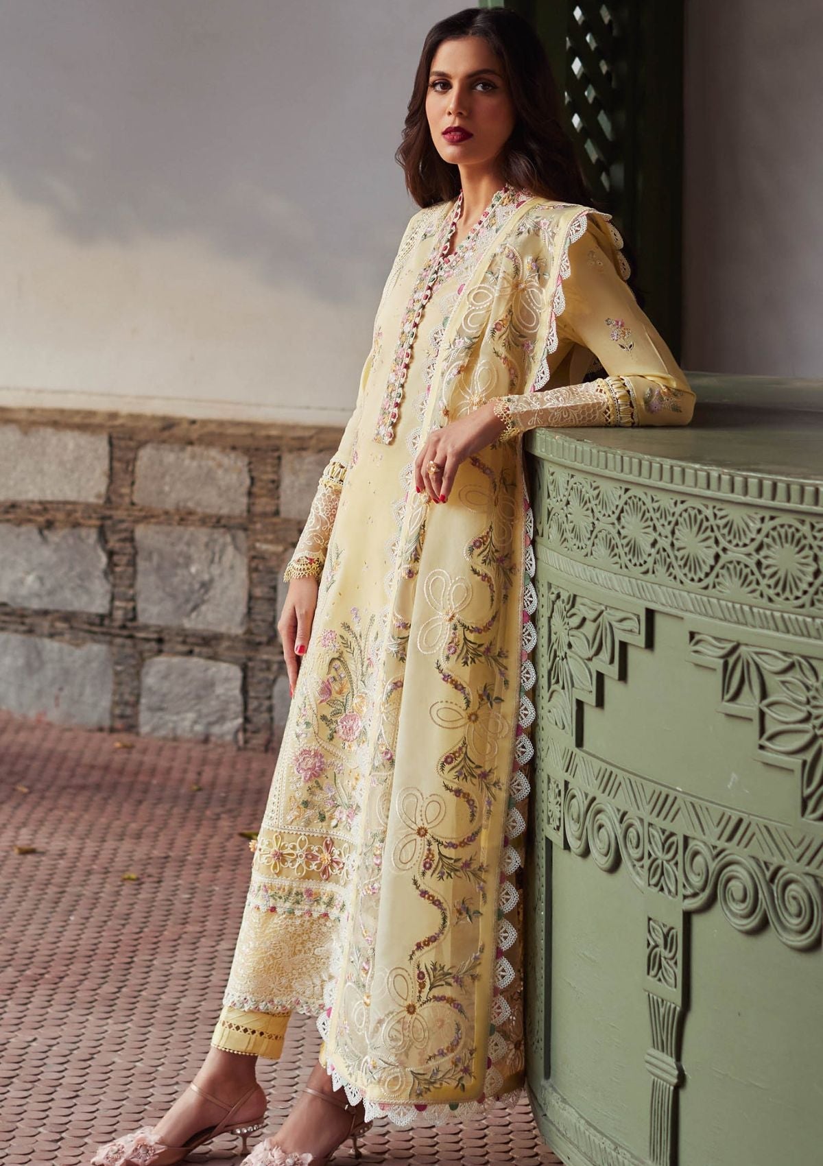 Elan Lawn'24 ZENEL (EL-08 B)