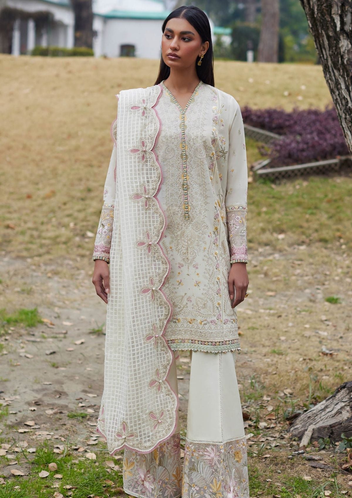 Elan Lawn'24 NEZIHA (EL-05 A)