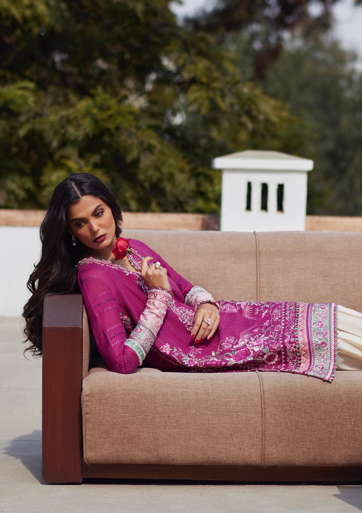 Elan Lawn'24 AIRA (EL-10 A)